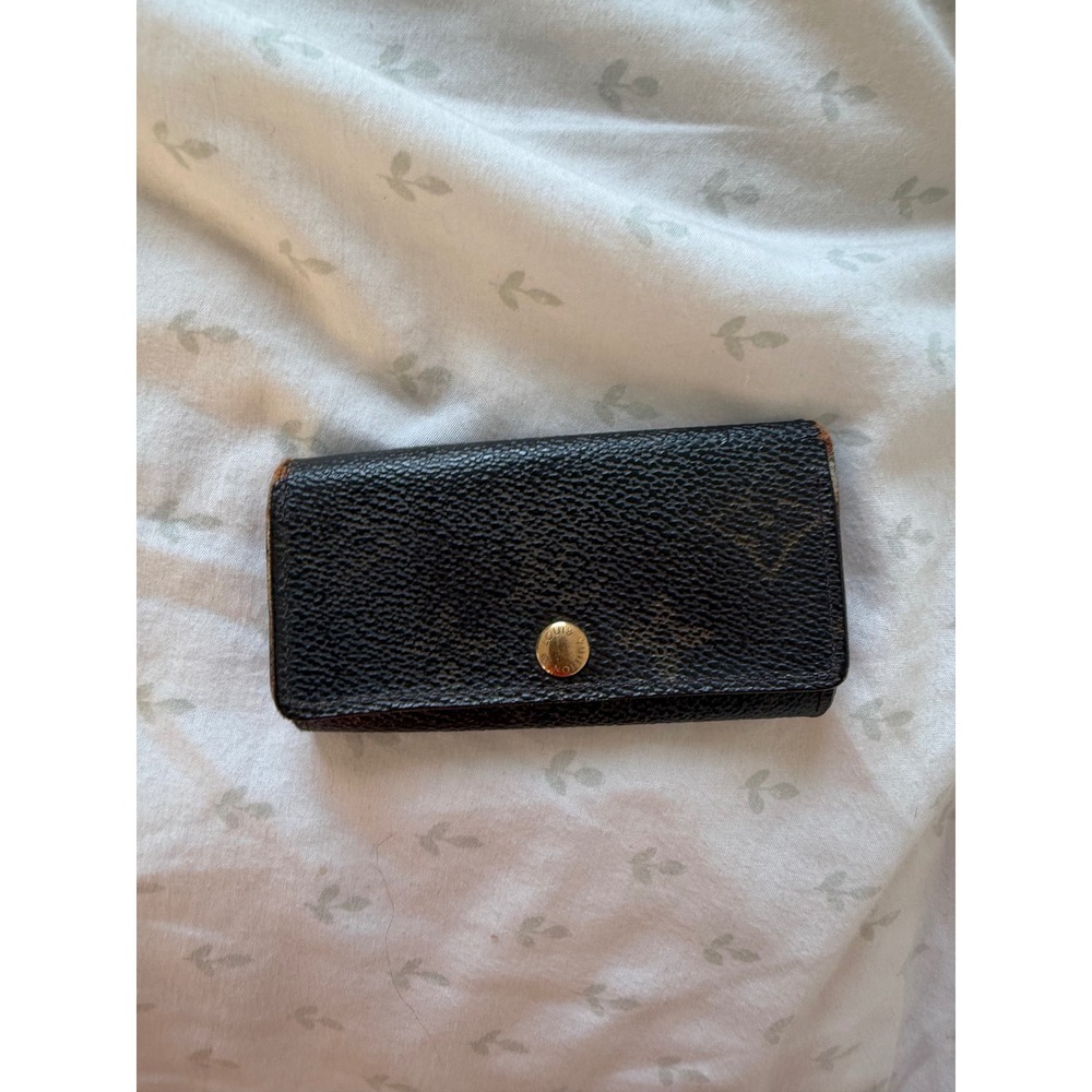 Louis Vuitton Key Holder OS Brown Fair
